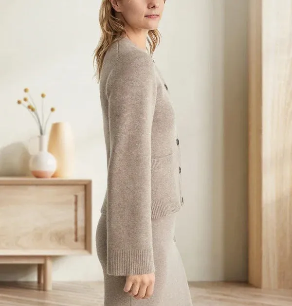 Paula Woman Knitted Sweater