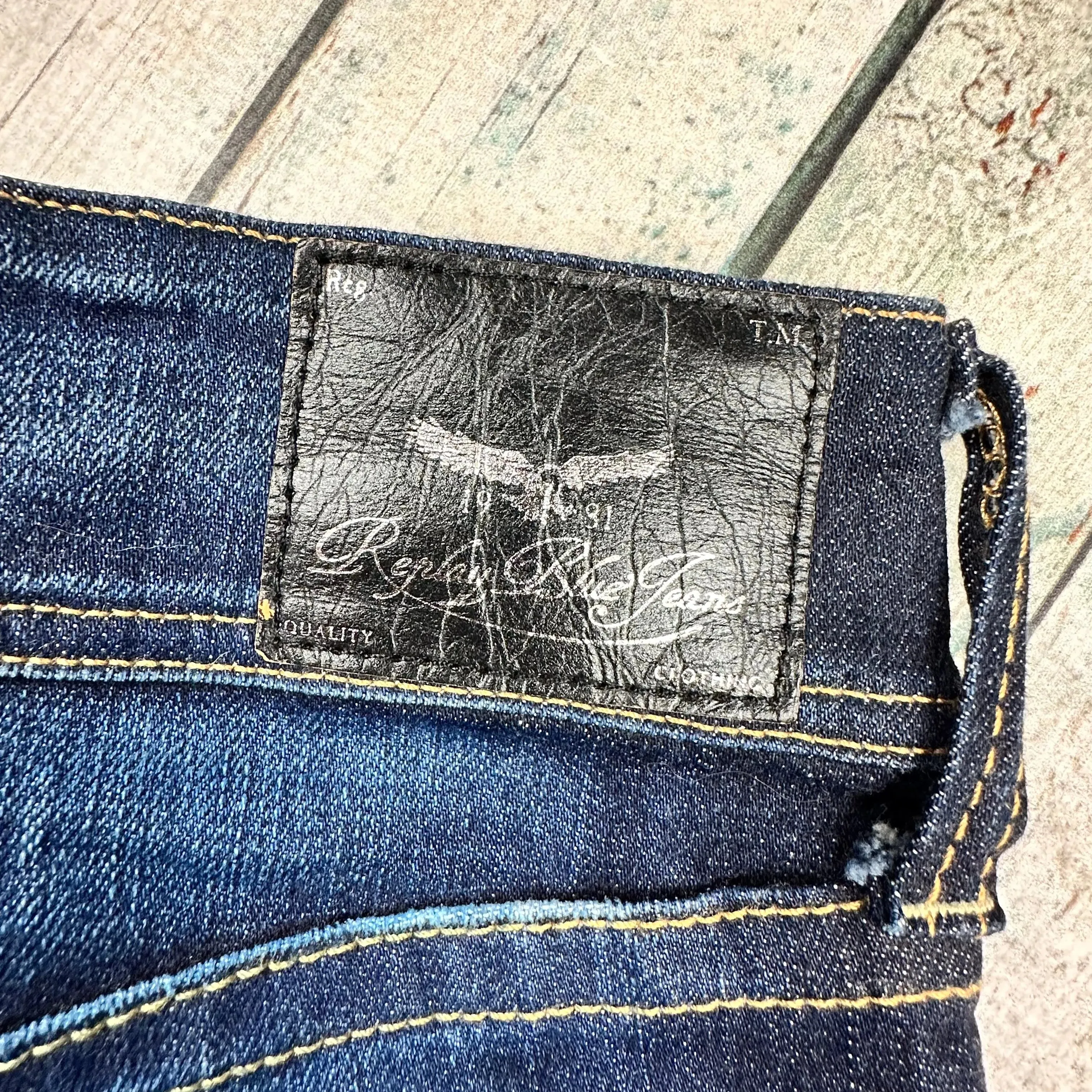 Replay Italy Ladies 'Fabienne' Distressed Slim Fit Jeans - Size 26