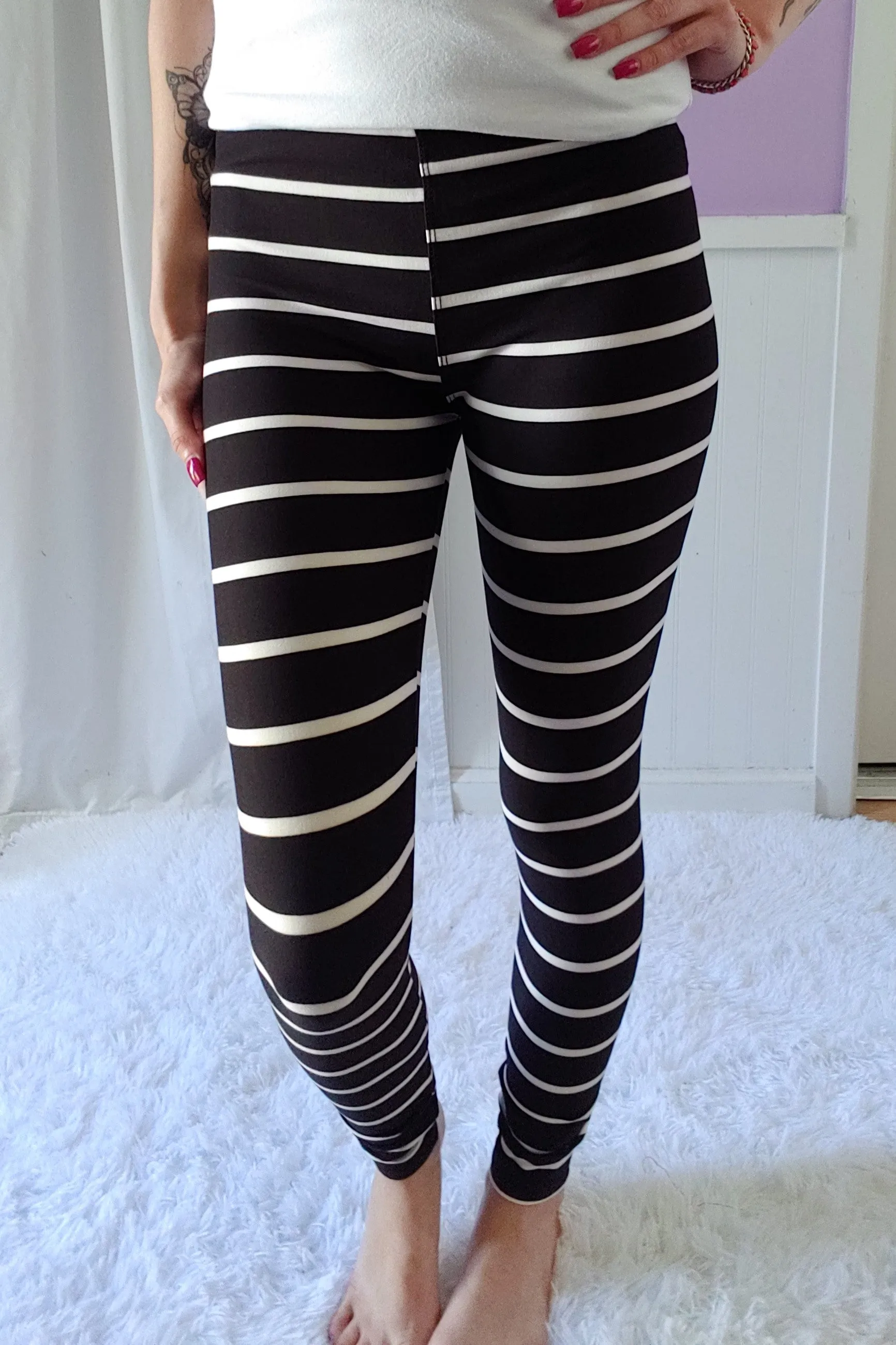 Simple Stripes CAPRI Yoga Leggings (Super Soft) S-XL