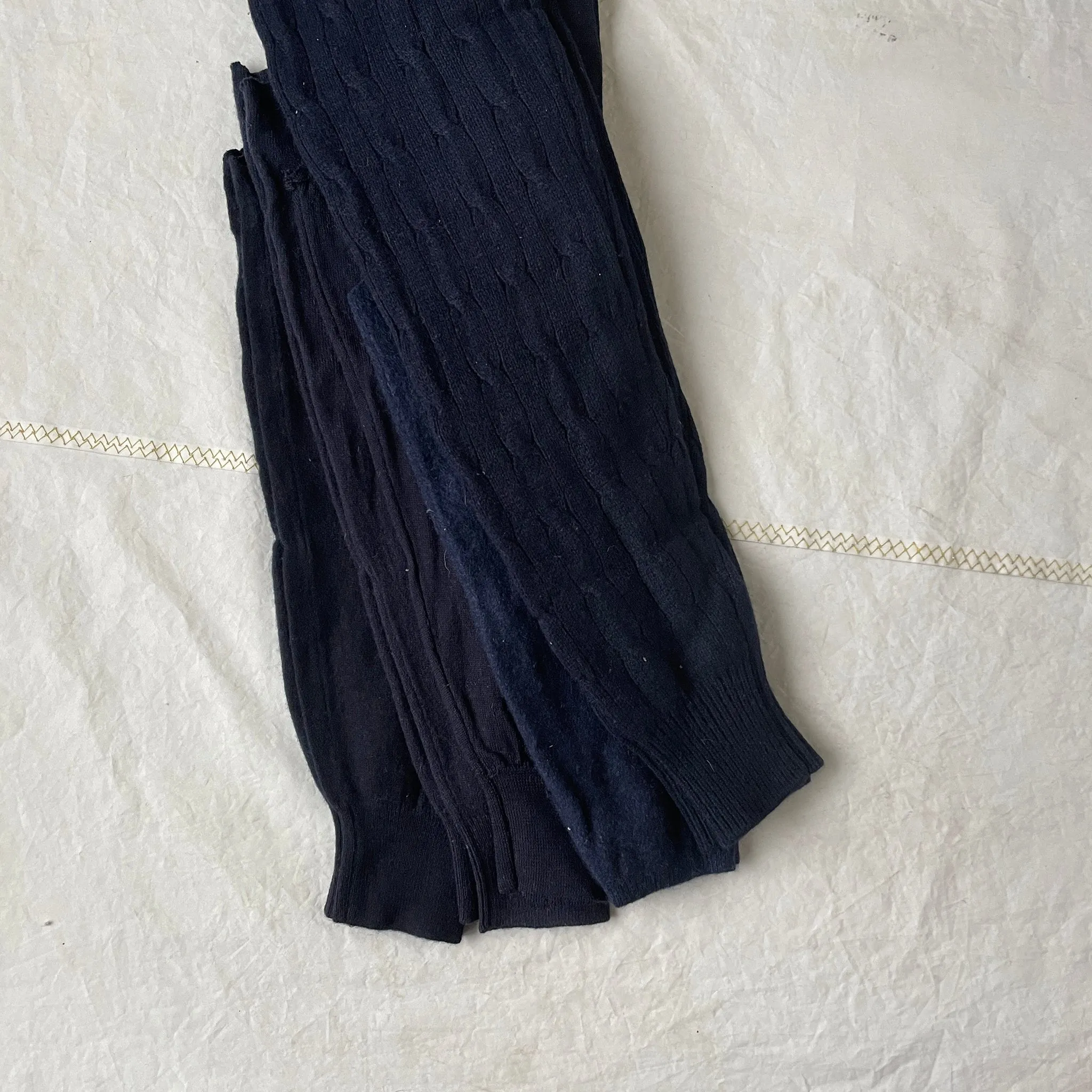 sweater arms - blues